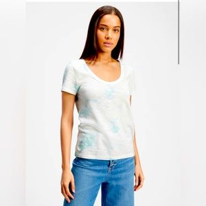 GAP ForeverSoft Scoopneck T-Shirt